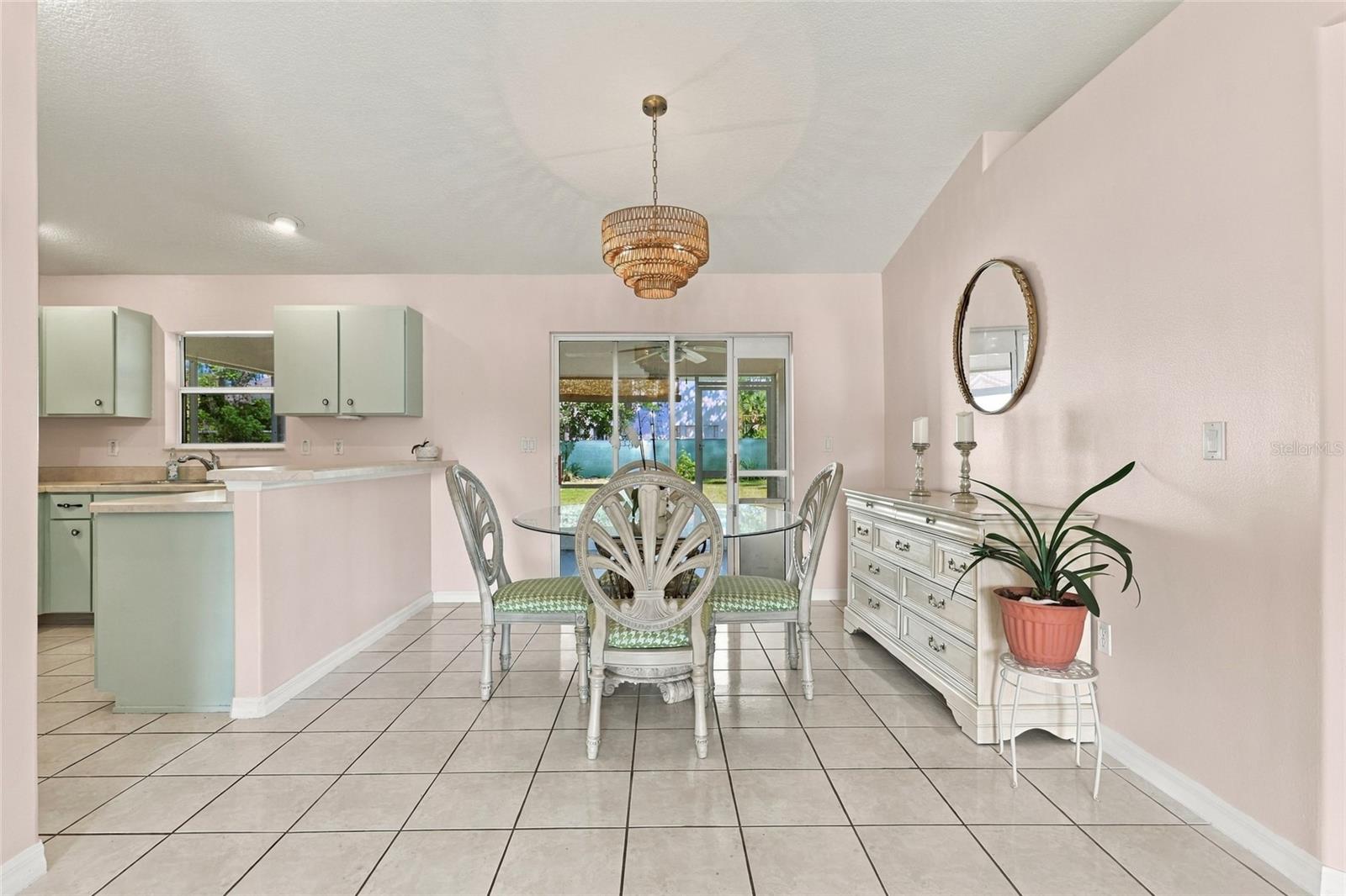 35 RICHLAND LN