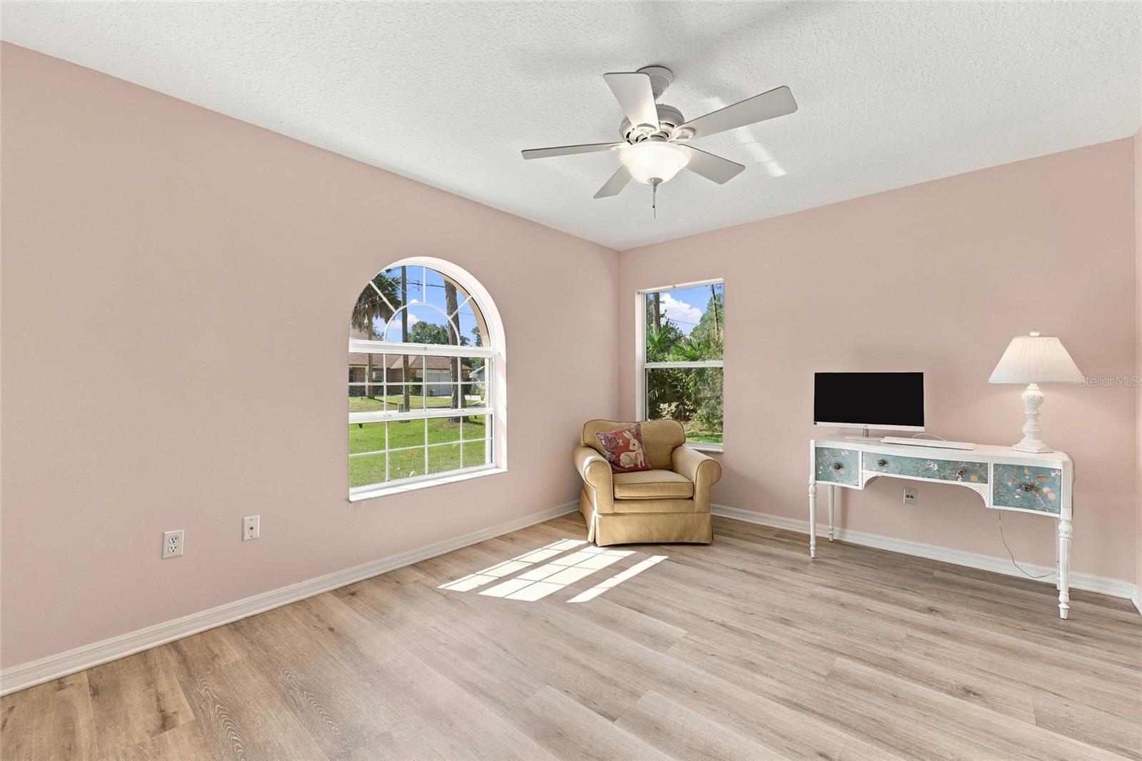 35 RICHLAND LN