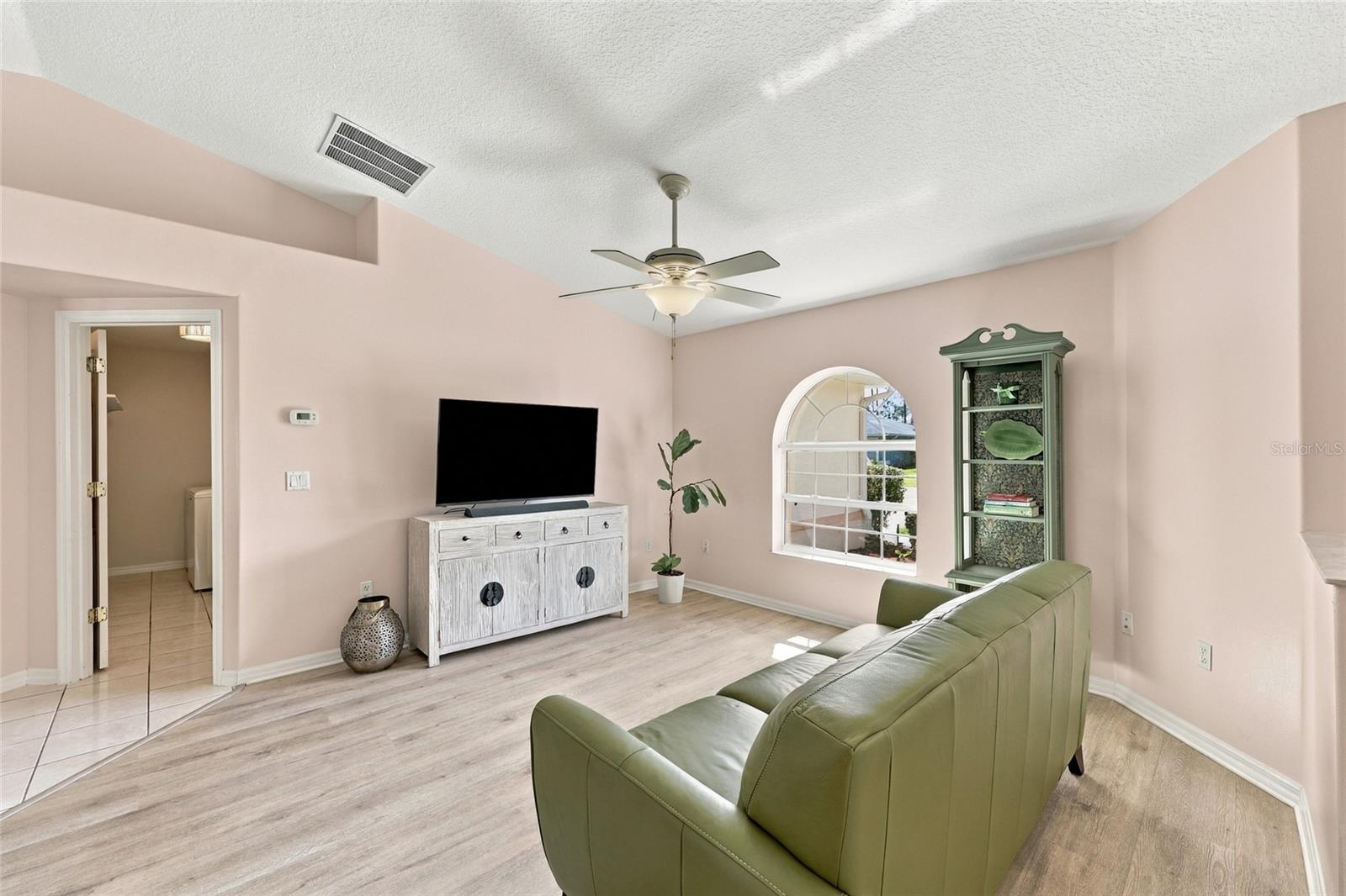 35 RICHLAND LN