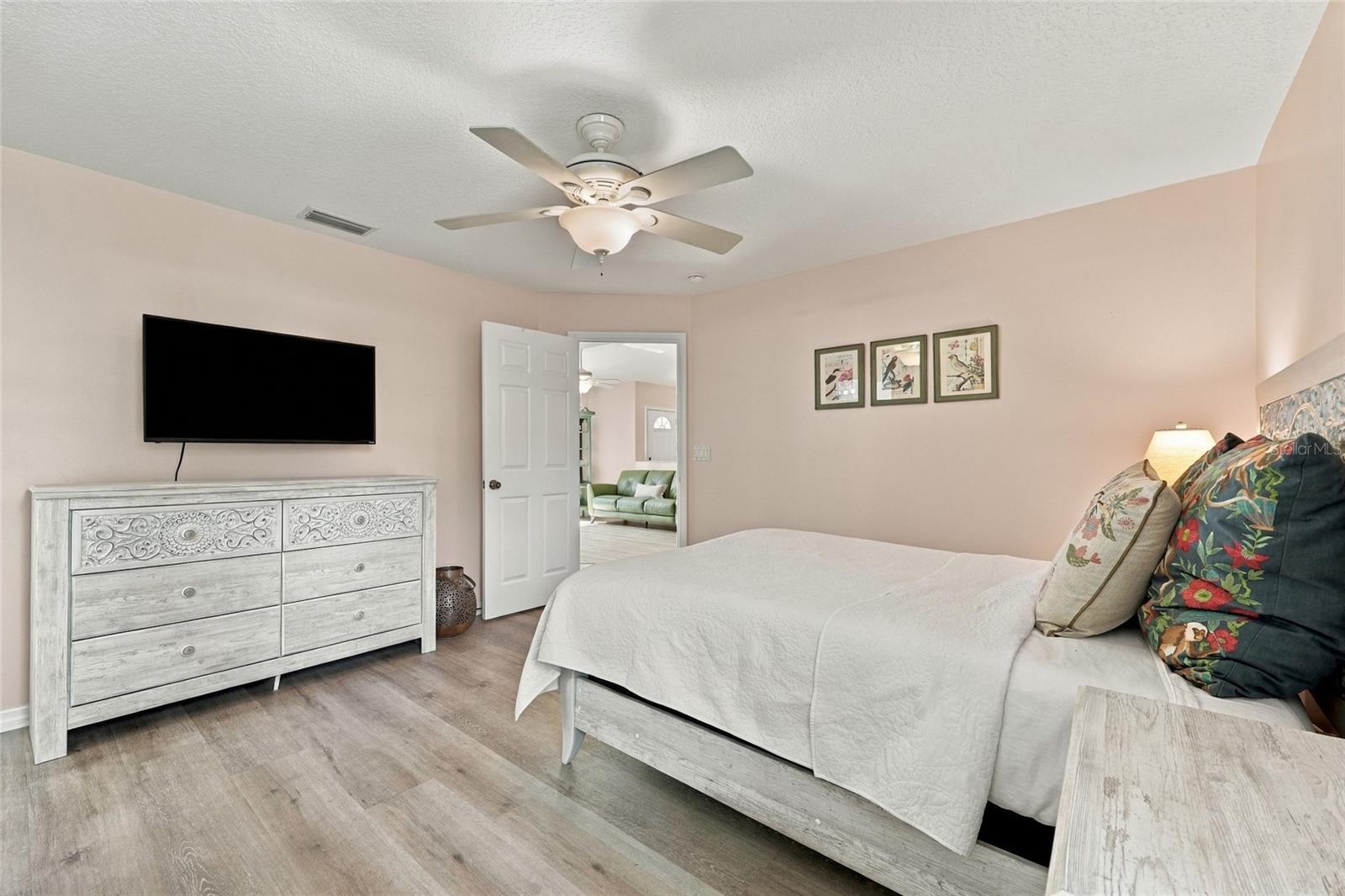 35 RICHLAND LN