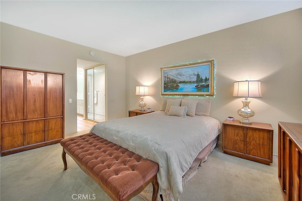 5517 Paseo Del Lago E 2B