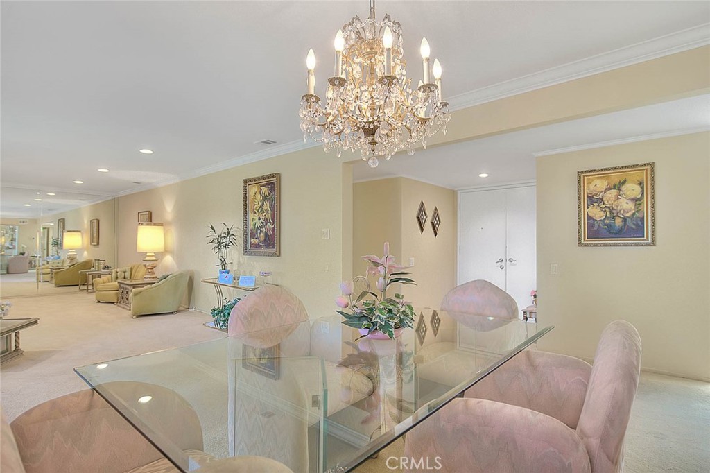 5517 Paseo Del Lago E 2B