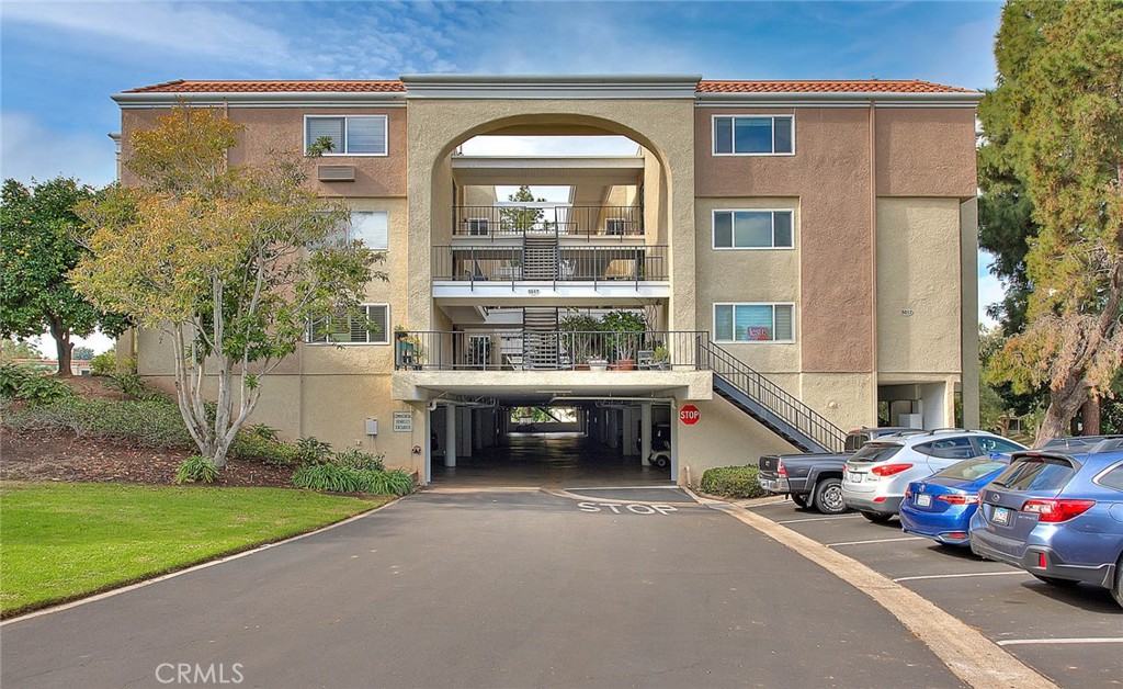 5517 Paseo Del Lago E 2B