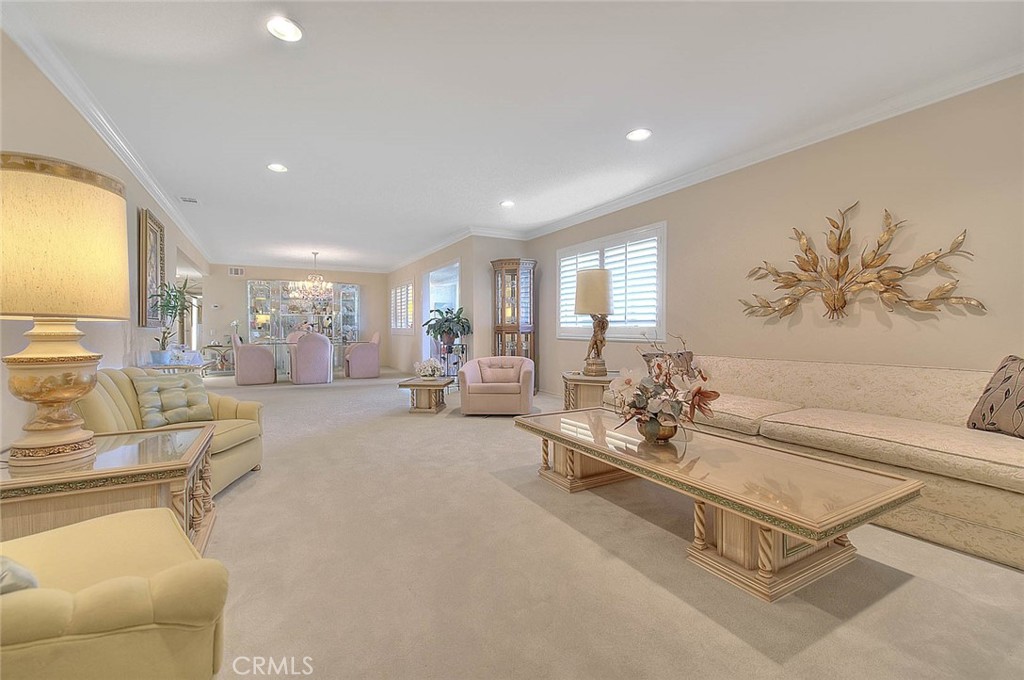 5517 Paseo Del Lago E 2B