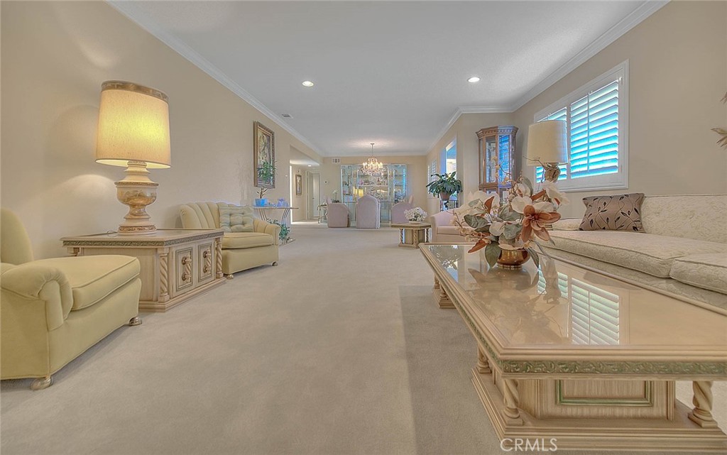 5517 Paseo Del Lago E 2B