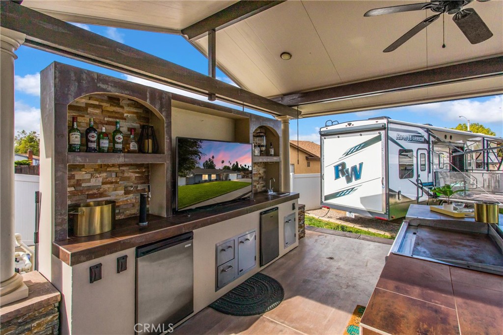 9804 Calle Esplanade