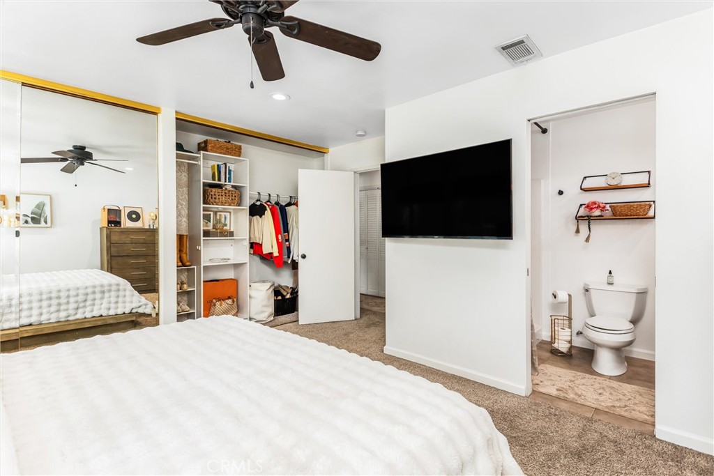 9804 Calle Esplanade