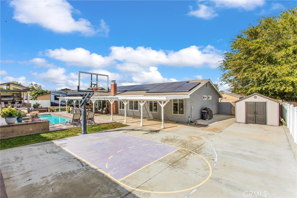 9804 Calle Esplanade