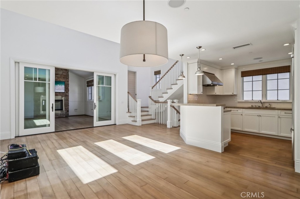 611 Marigold Avenue #B