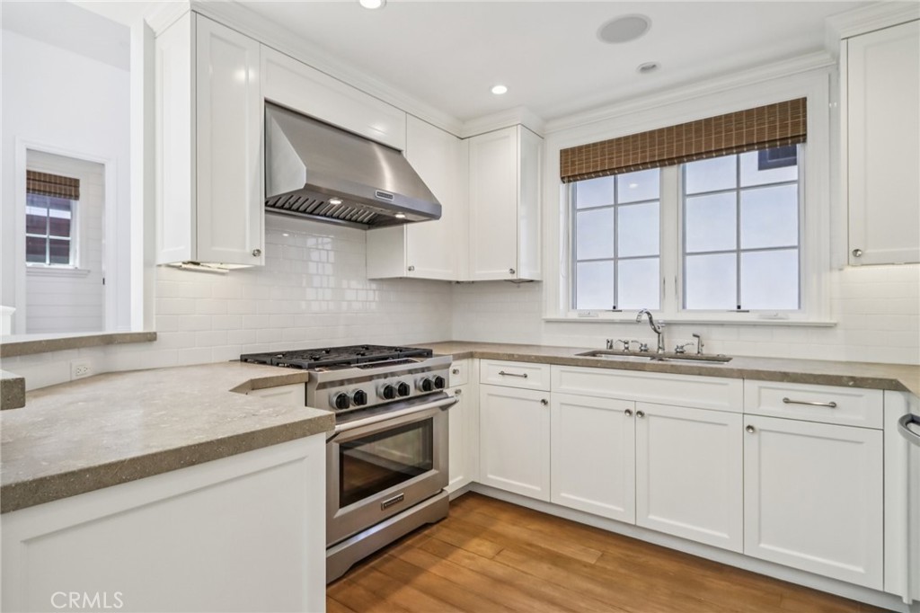 611 Marigold Avenue #B