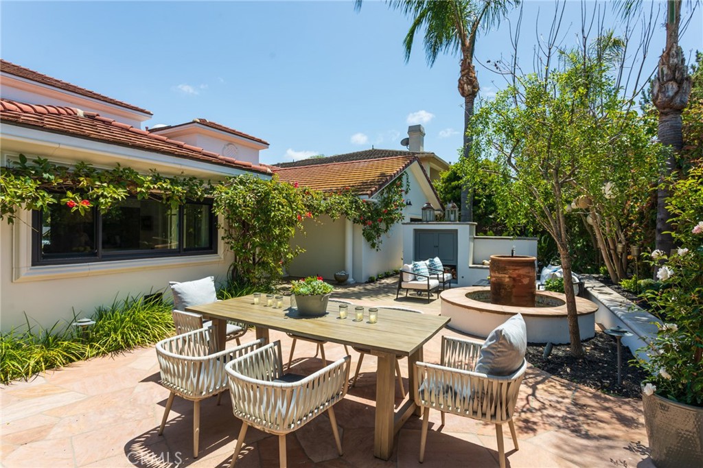 1615 Port Charles Place