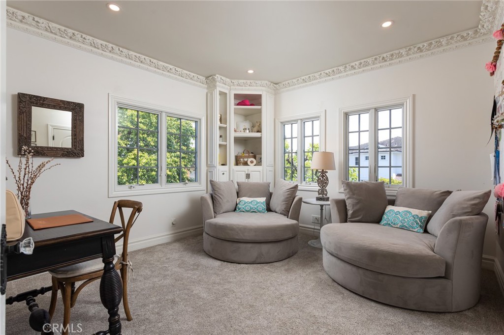 1615 Port Charles Place