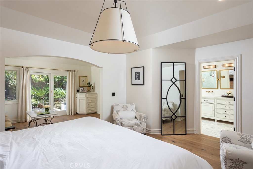 1615 Port Charles Place