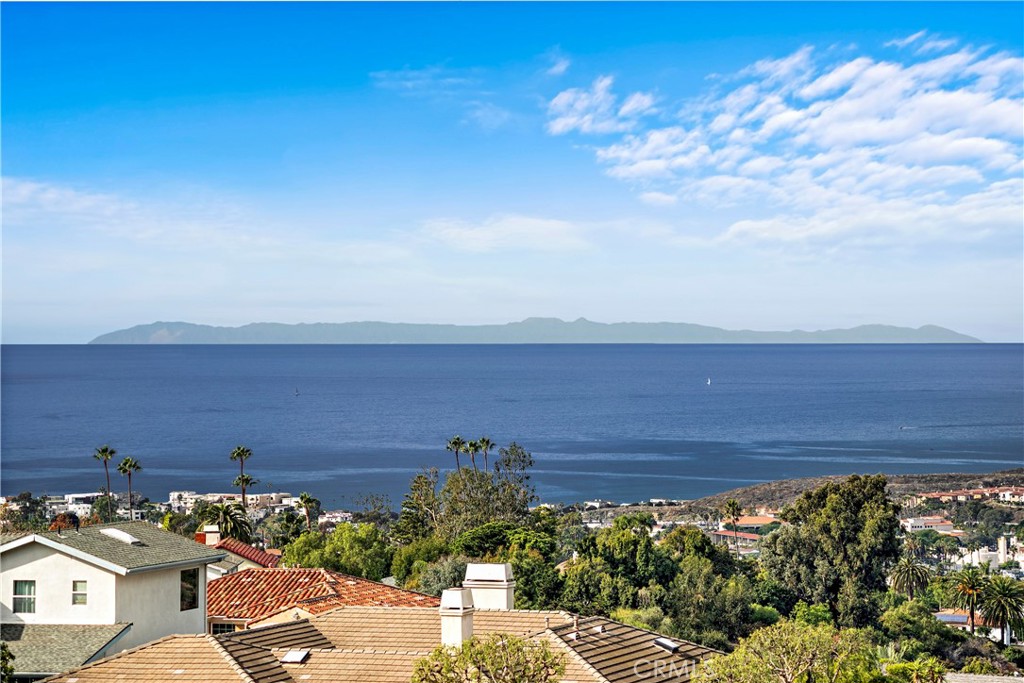 701 Avenida Presidio