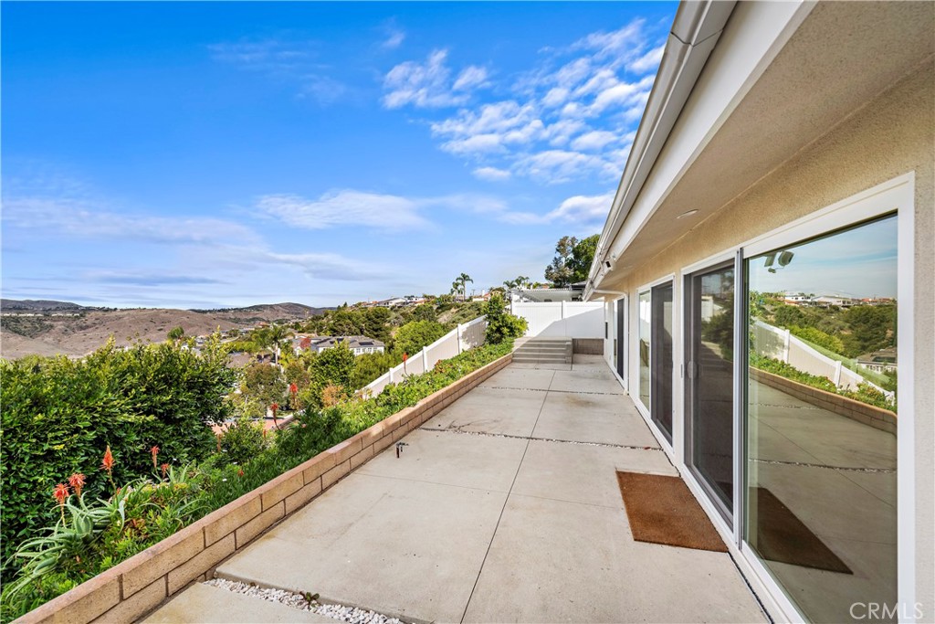 701 Avenida Presidio