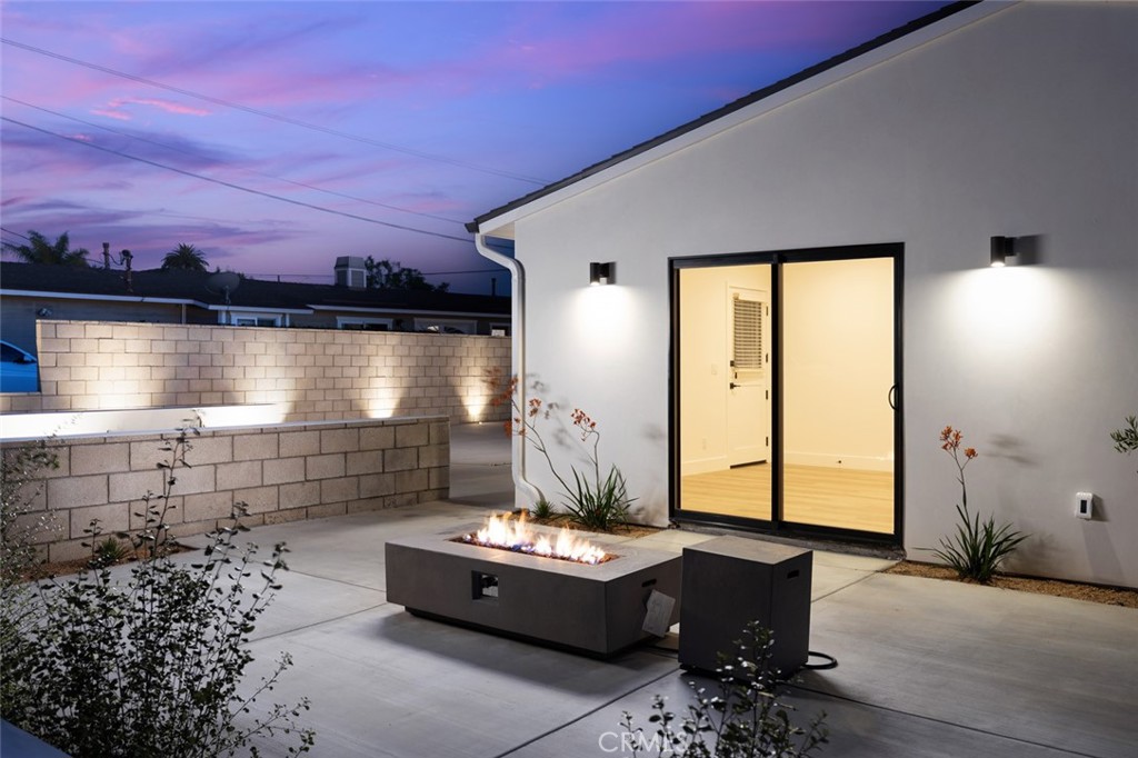 273 Costa Mesa Street A