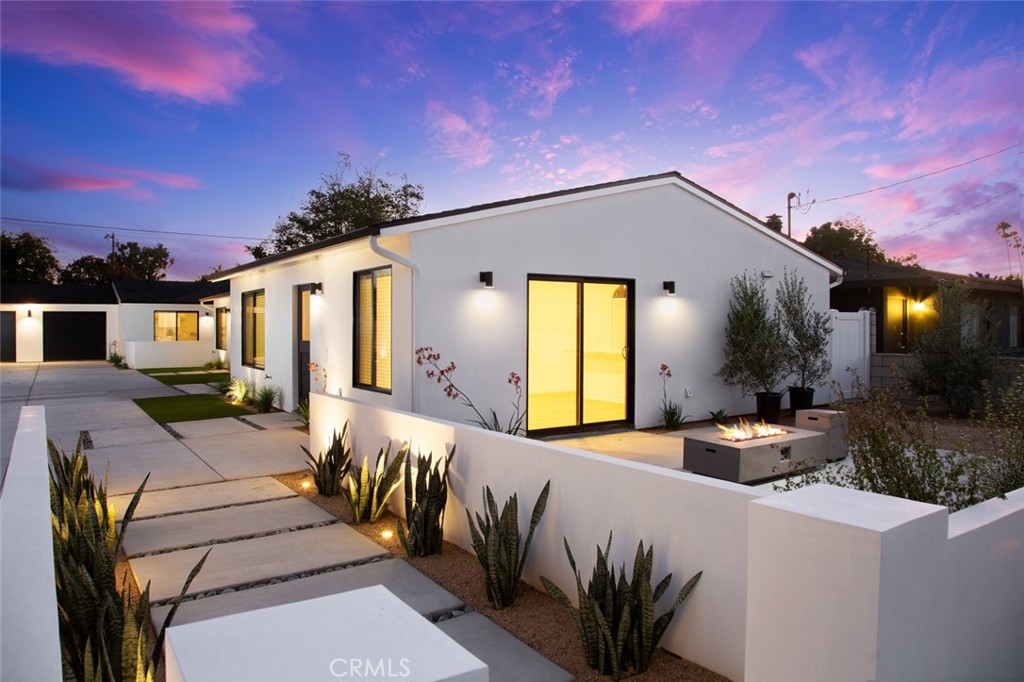 273 Costa Mesa Street A