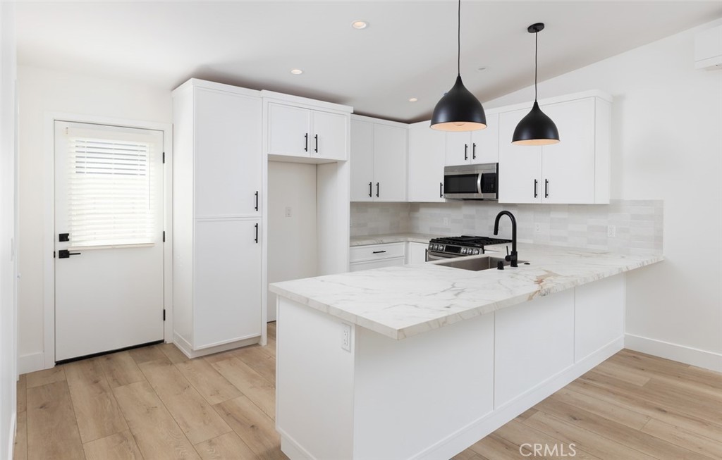 273 Costa Mesa Street A