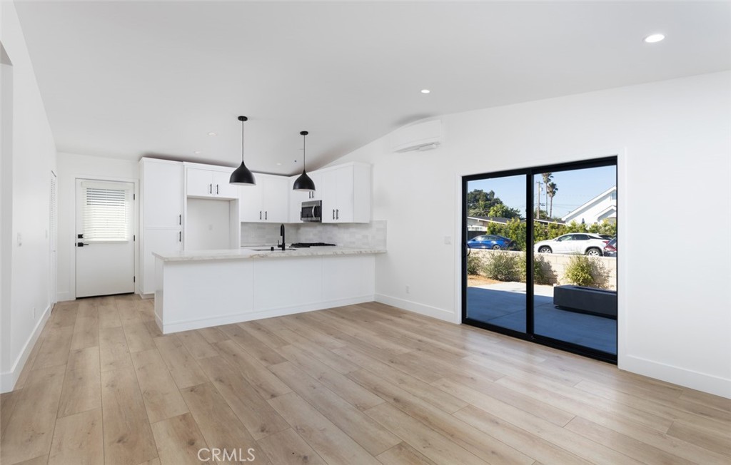 273 Costa Mesa Street A