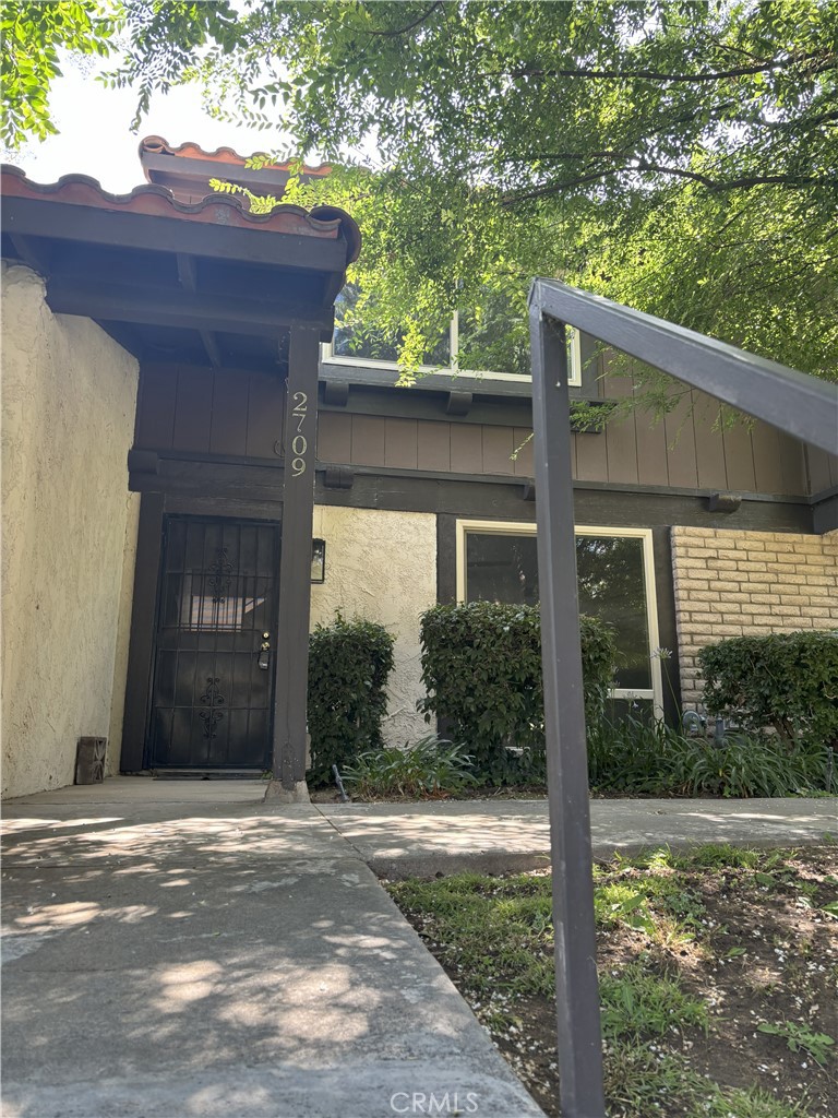 2709 Tropicana Drive