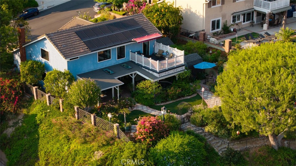1522 Deerfoot Drive