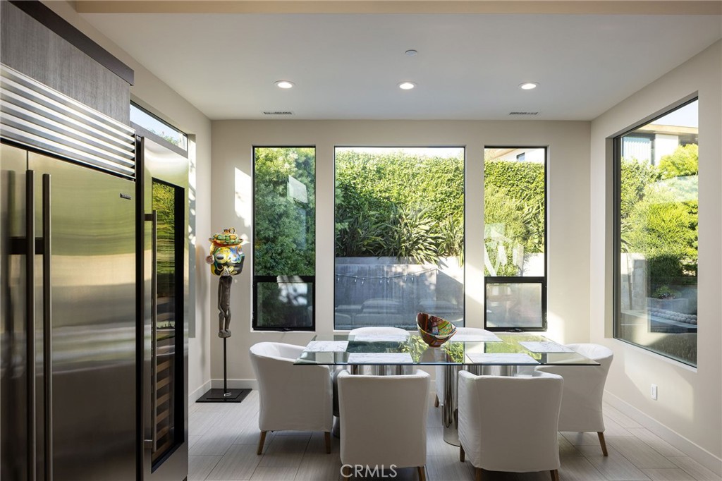 1430 Dolphin Terrace