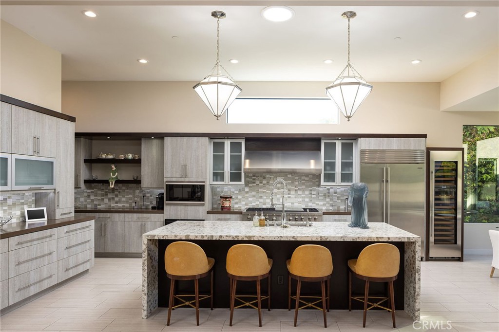 1430 Dolphin Terrace