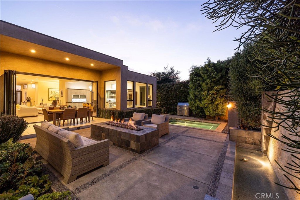 1430 Dolphin Terrace