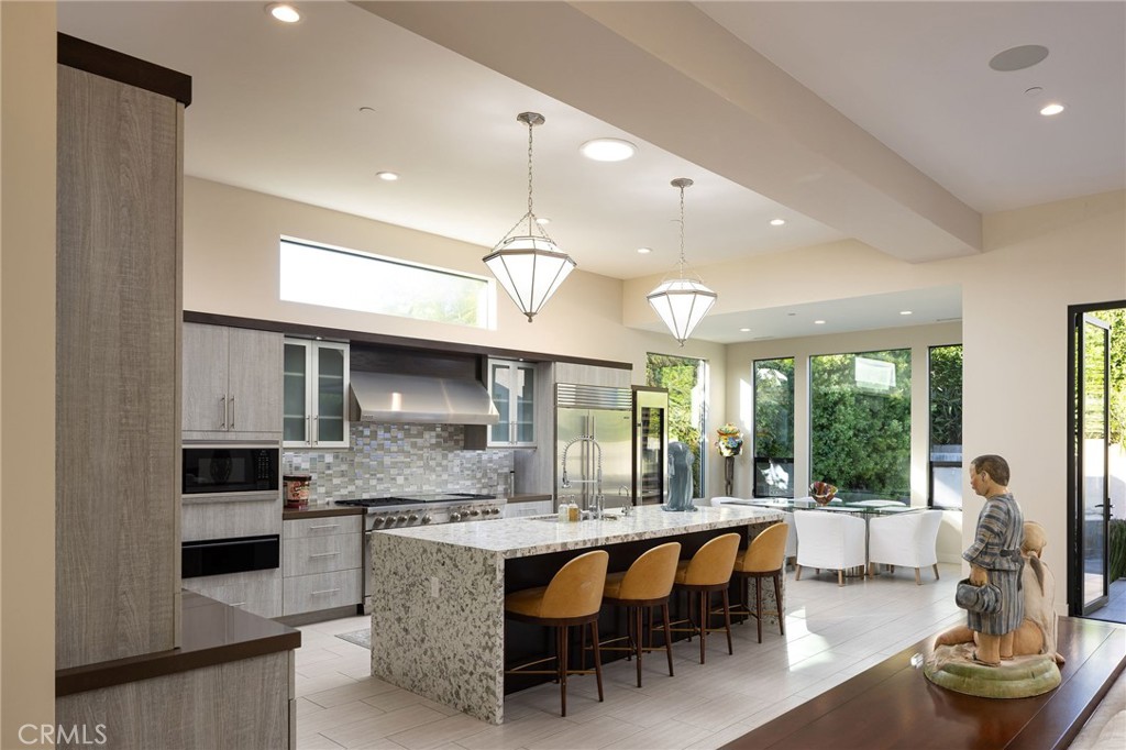 1430 Dolphin Terrace