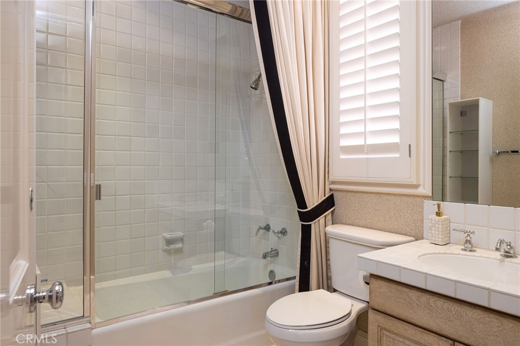 3 Weybridge Court