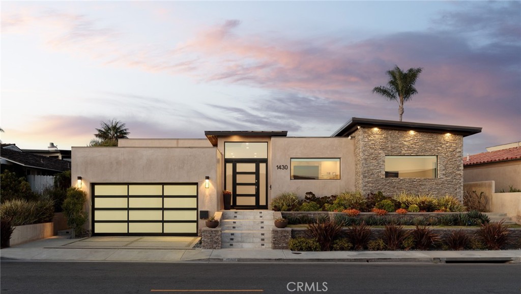 1430 Dolphin Terrace
