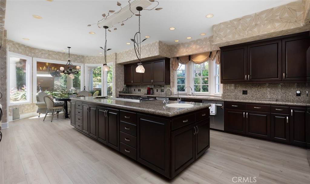 3 Weybridge Court