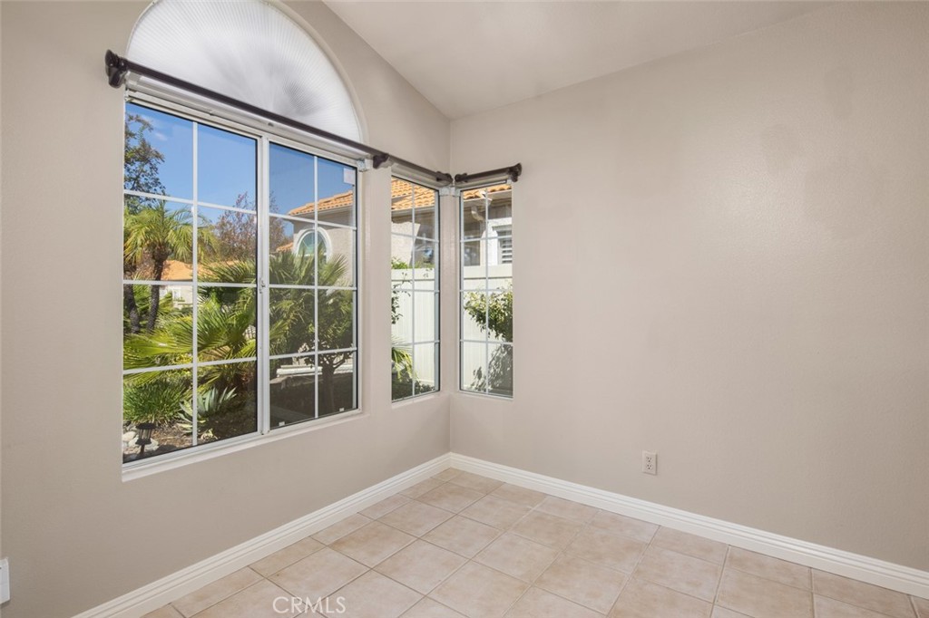 40208 Corte Peralta