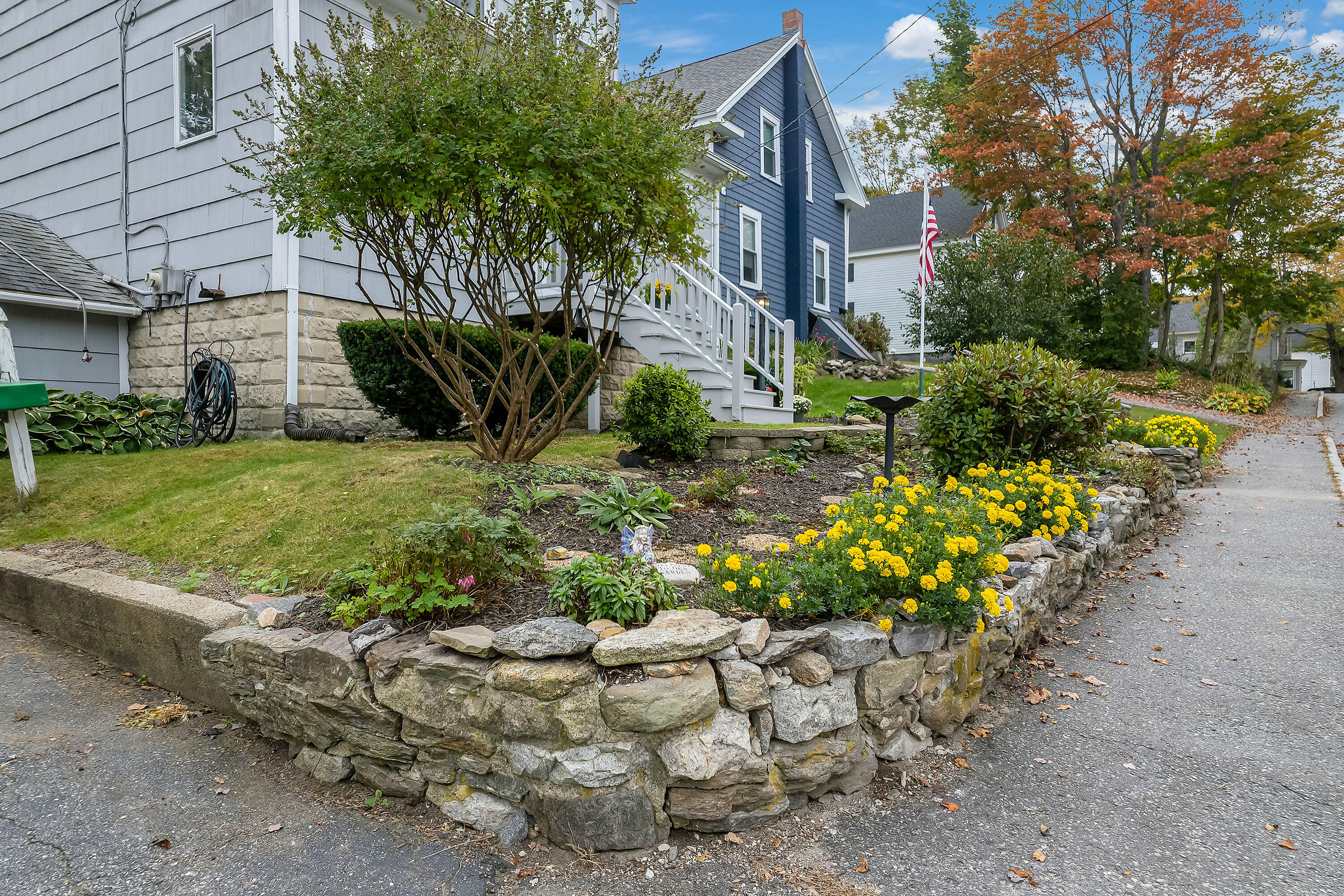 1059 High Street