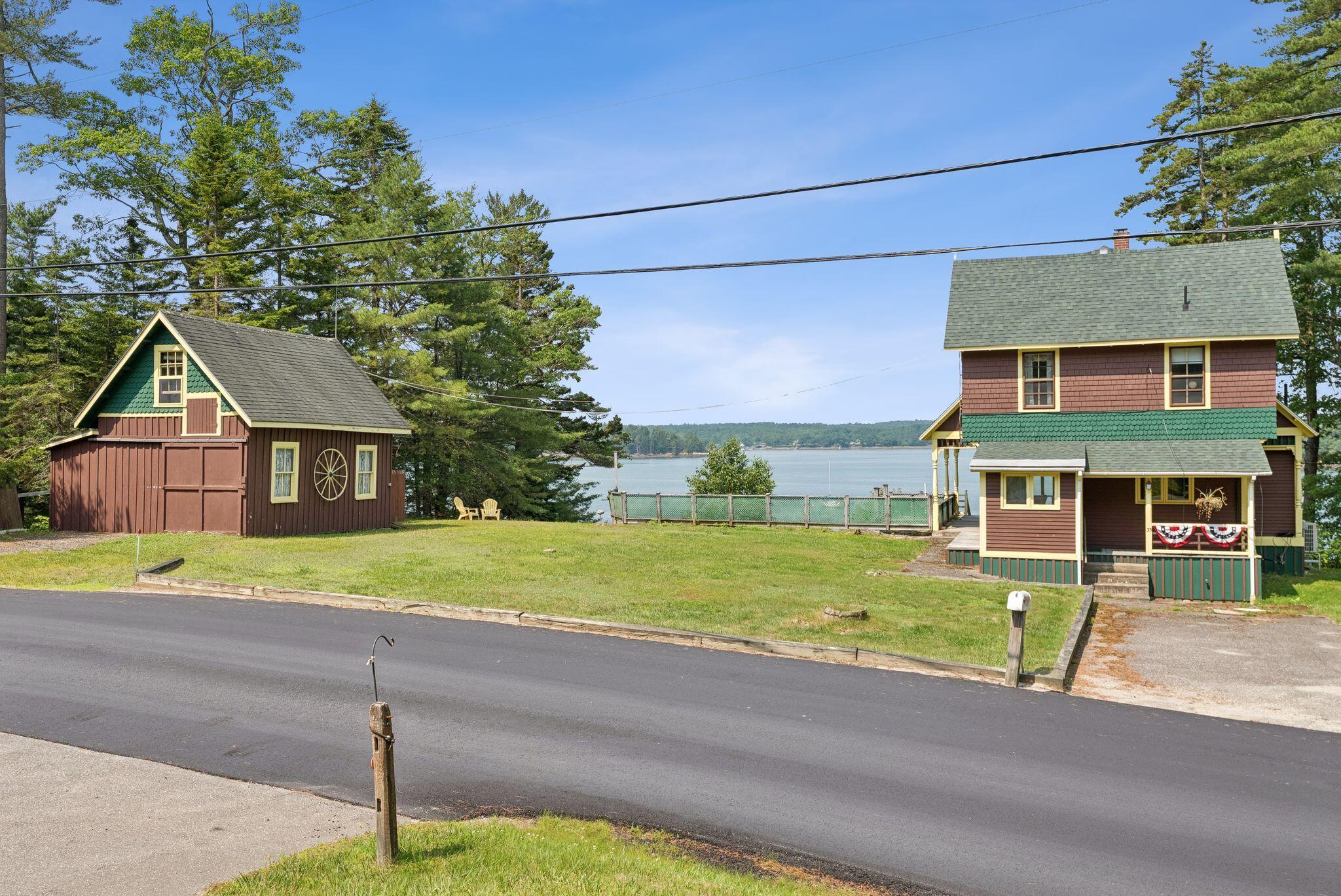 33 Houghton Pond Road