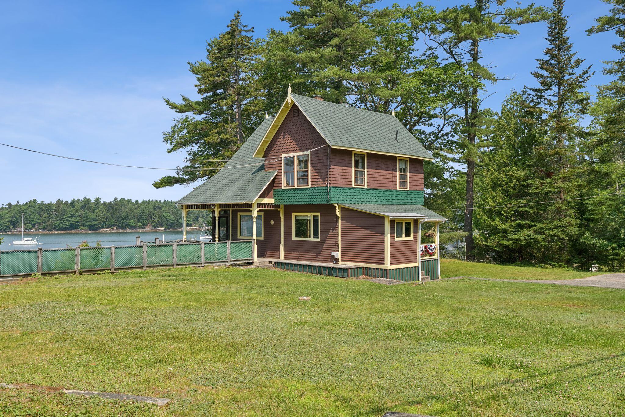 33 Houghton Pond Road
