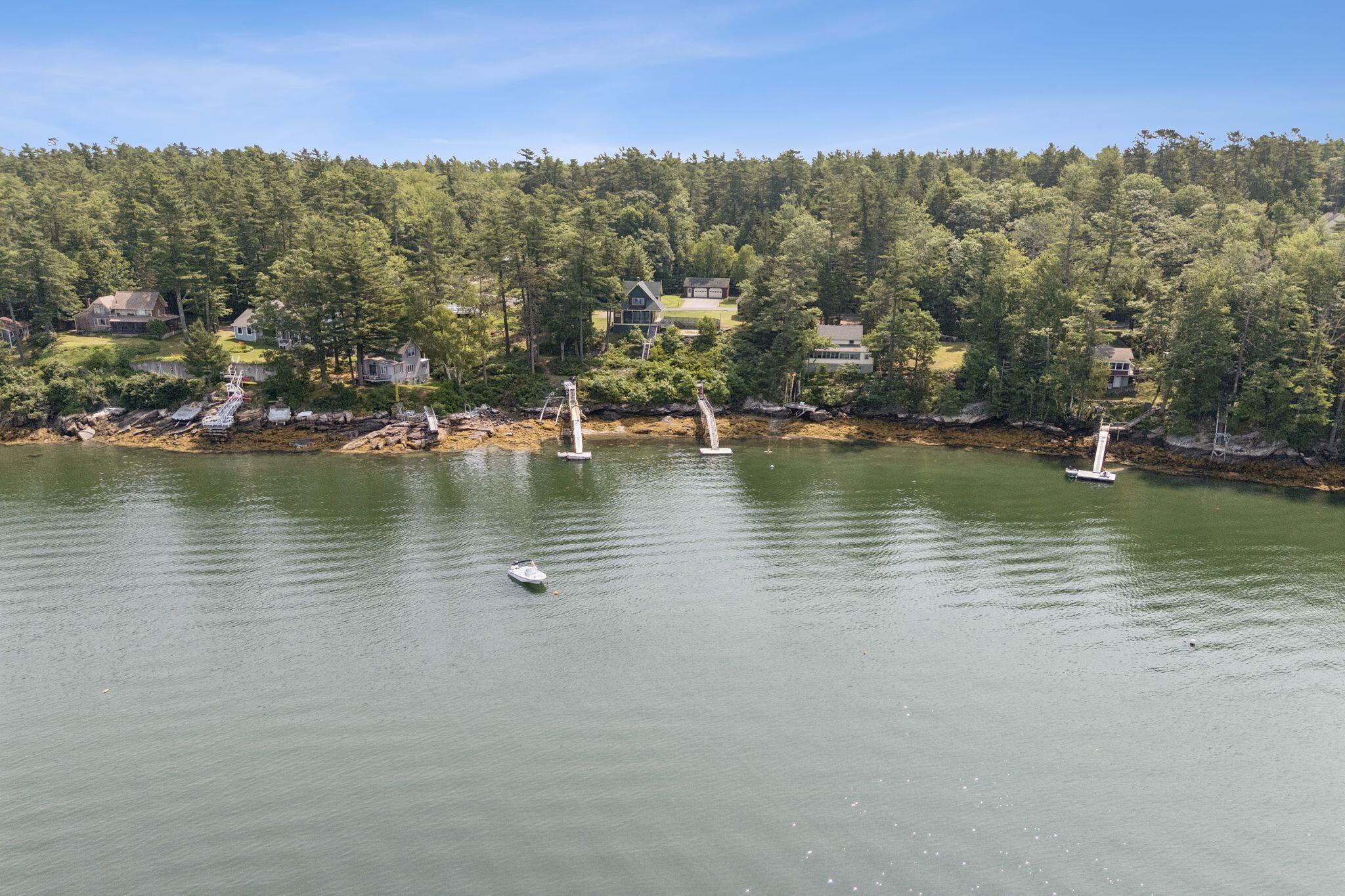 33 Houghton Pond Road
