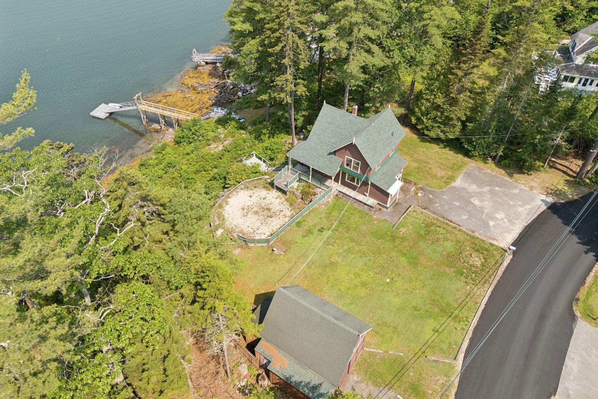 33 Houghton Pond Road