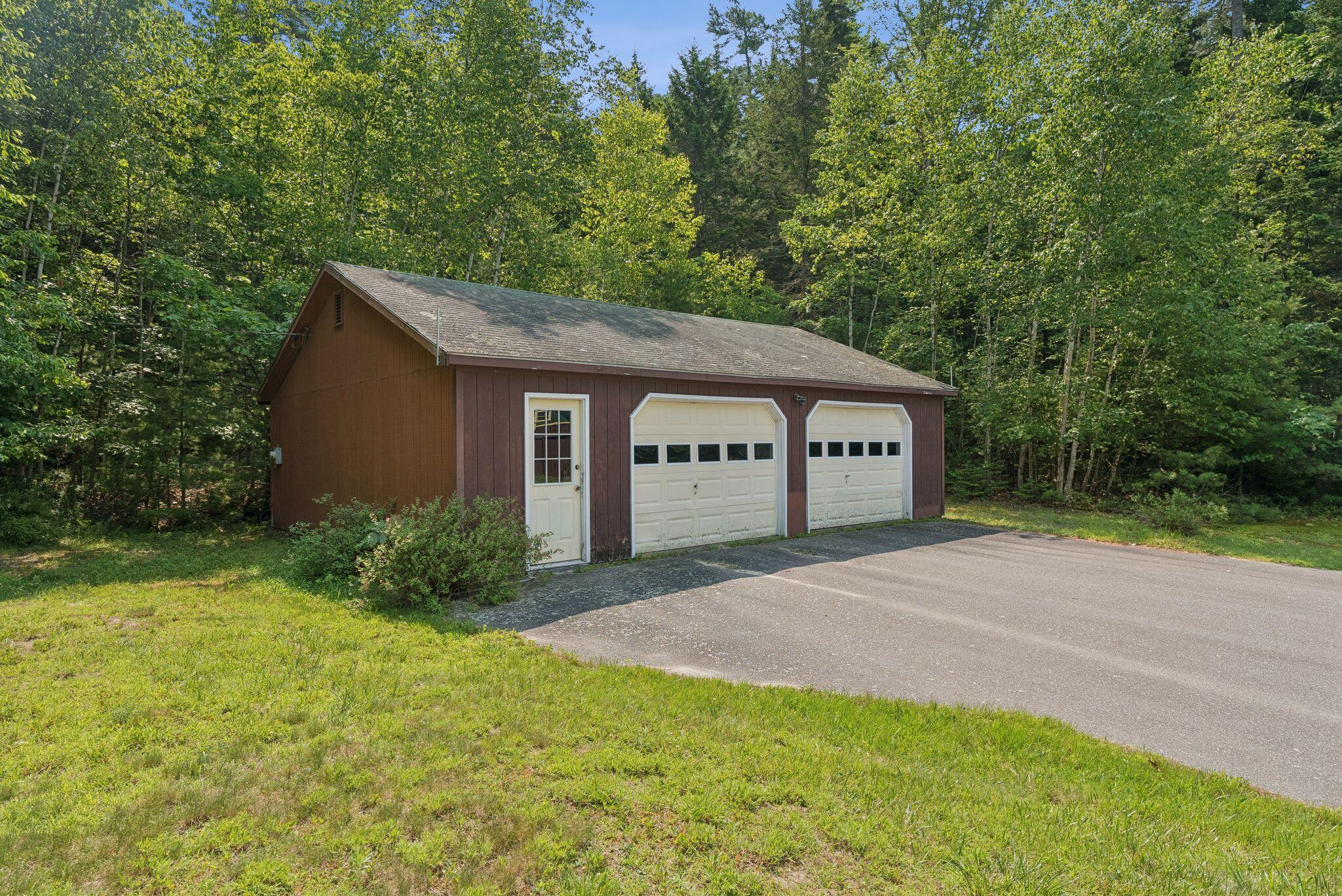 33 Houghton Pond Road