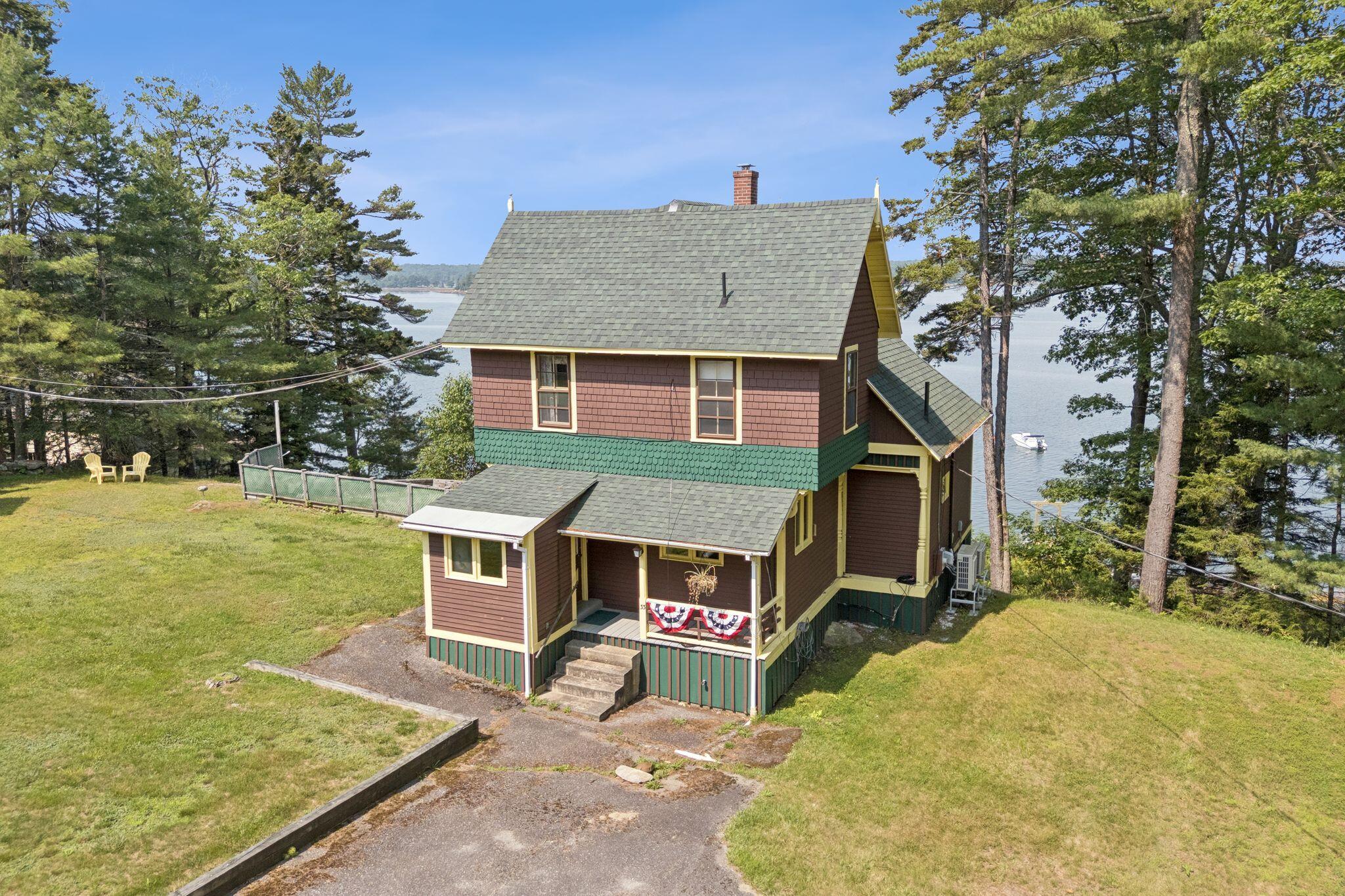 33 Houghton Pond Road
