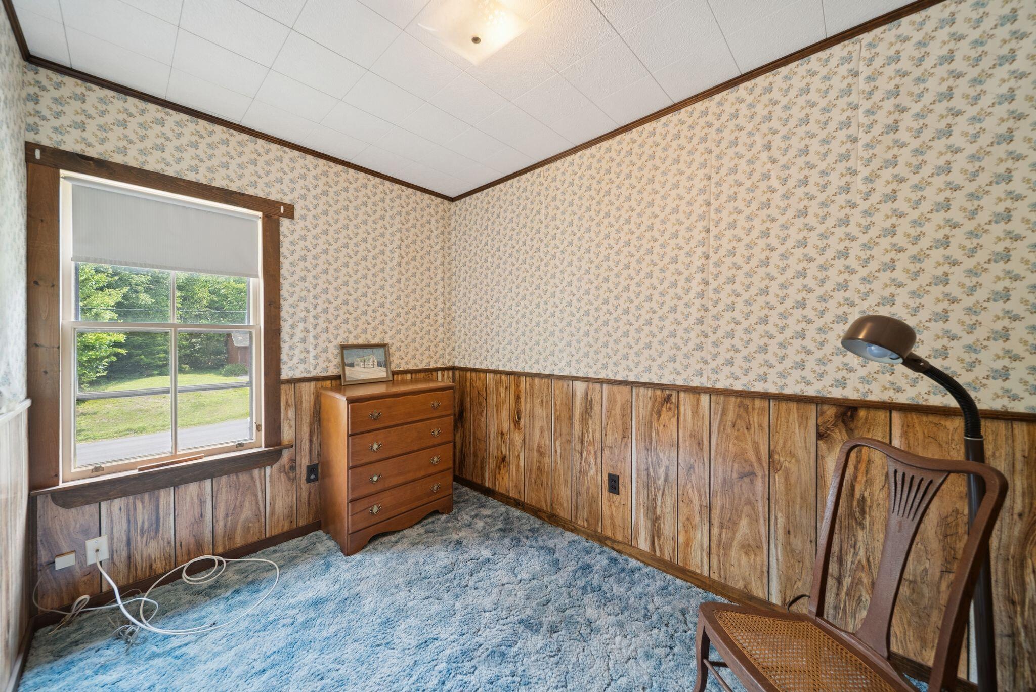 33 Houghton Pond Road
