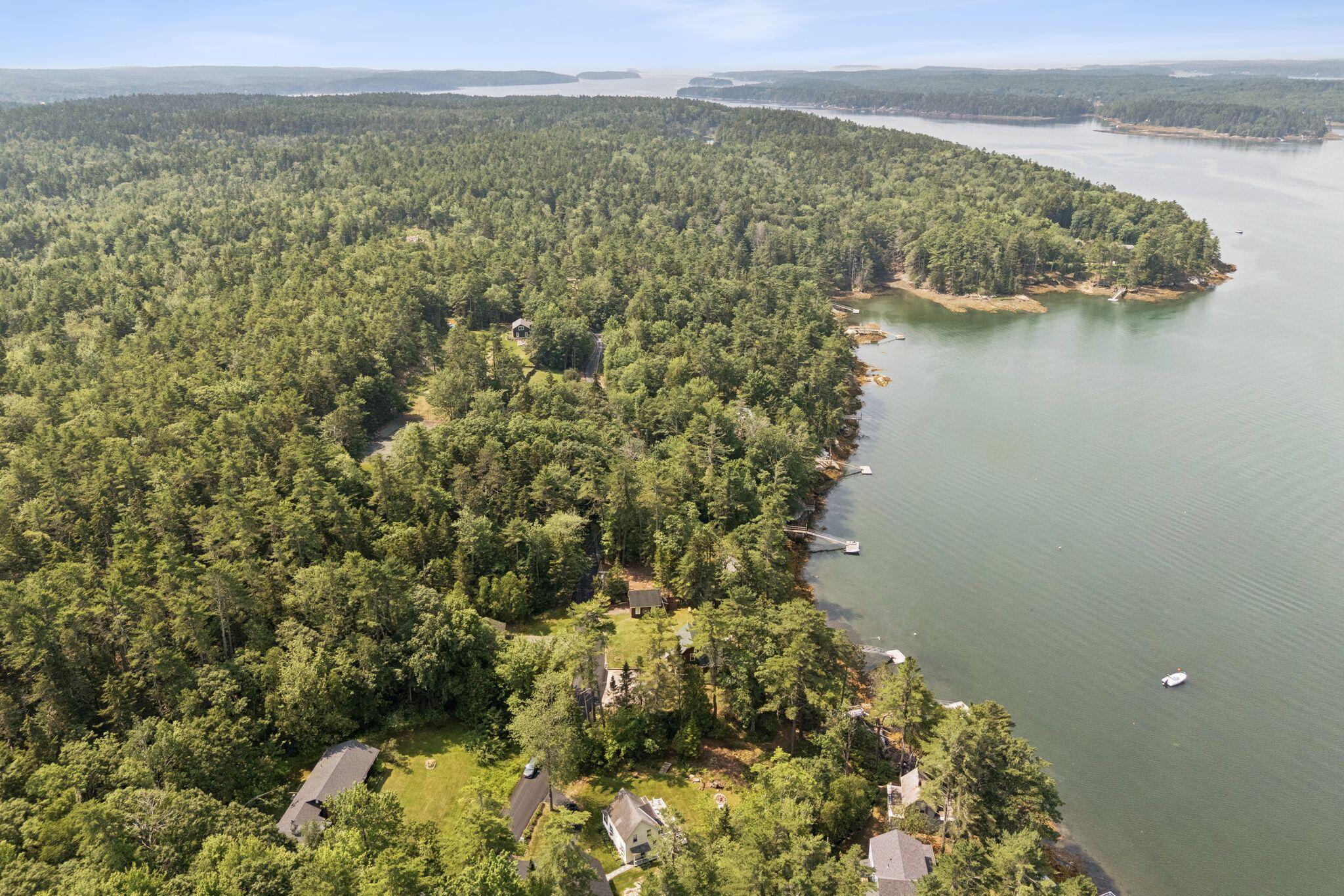 33 Houghton Pond Road