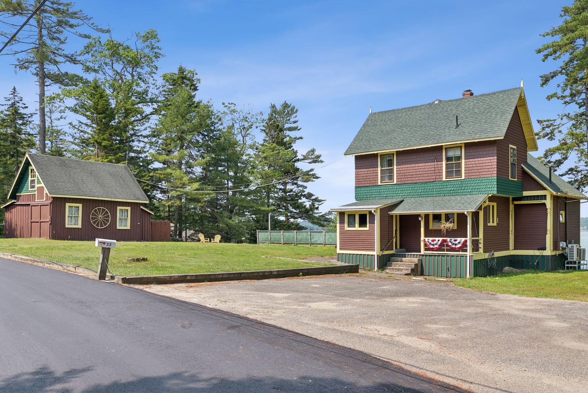 33 Houghton Pond Road