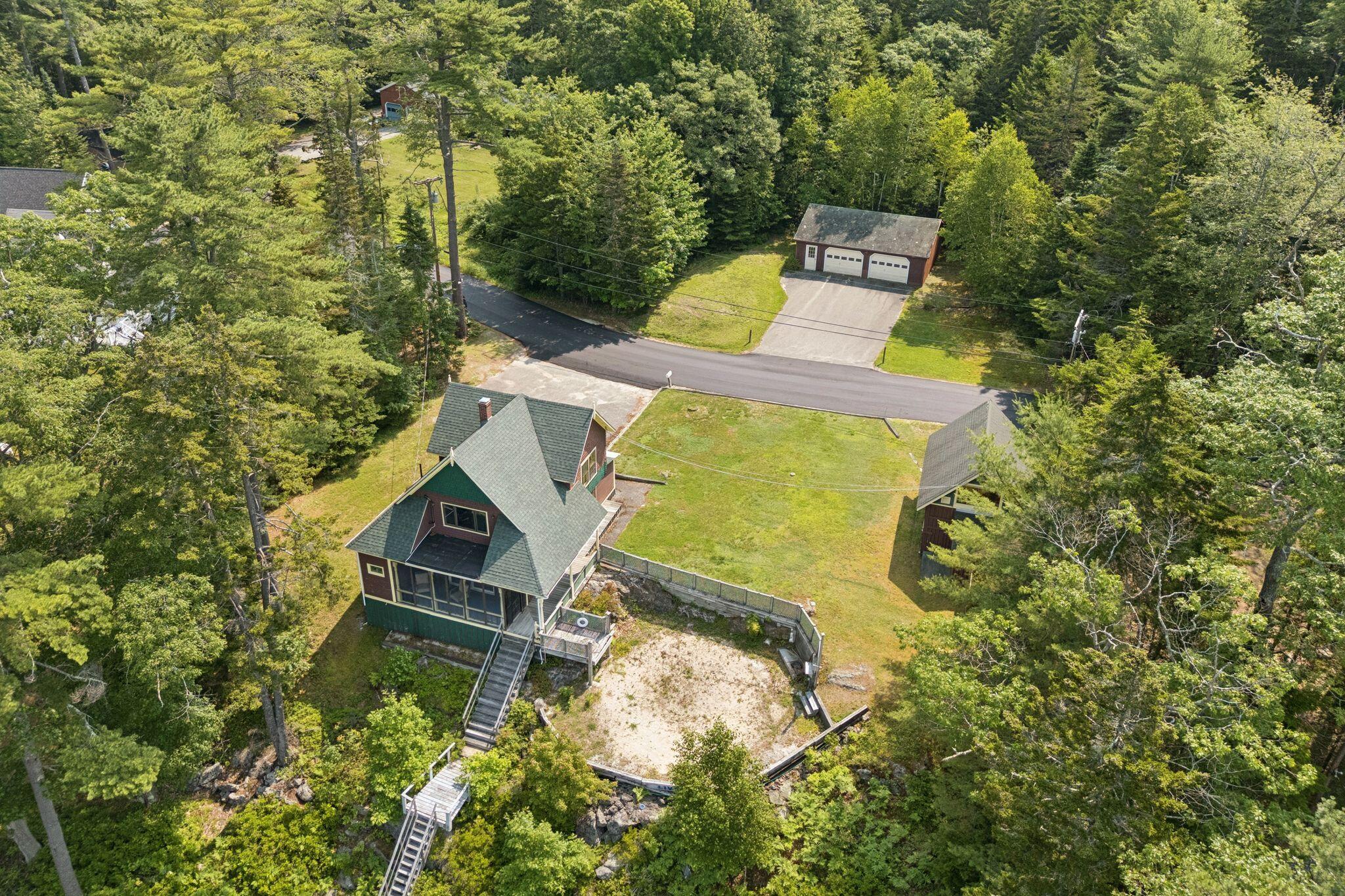 33 Houghton Pond Road