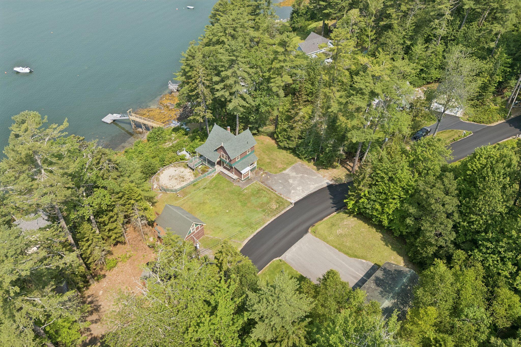 33 Houghton Pond Road