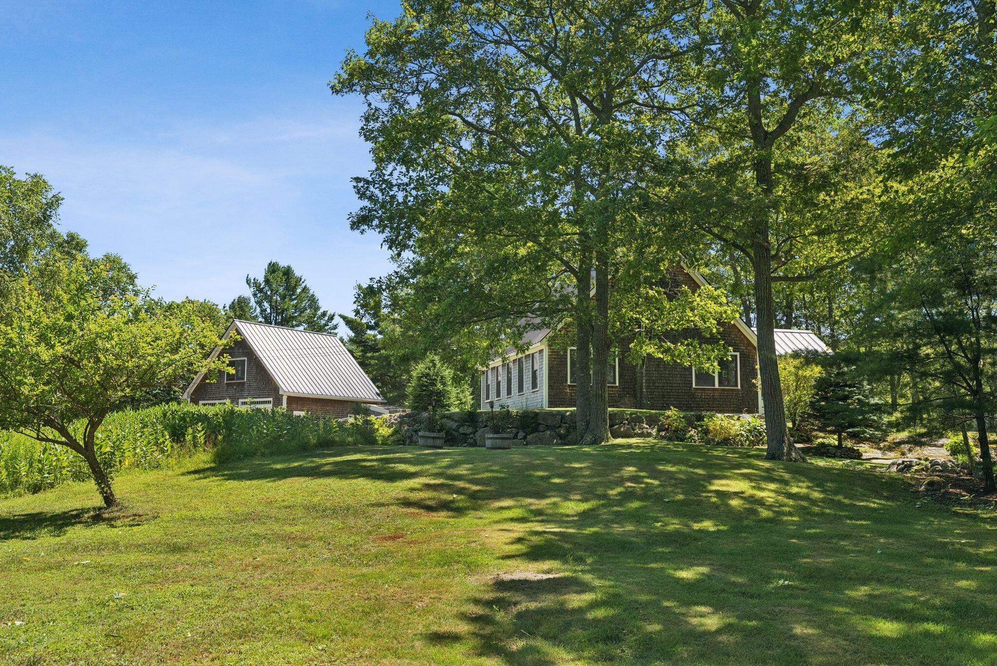 41 Beaver Lodge Lane