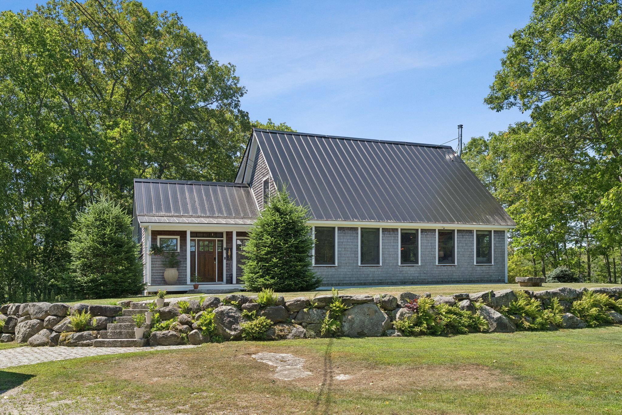 41 Beaver Lodge Lane