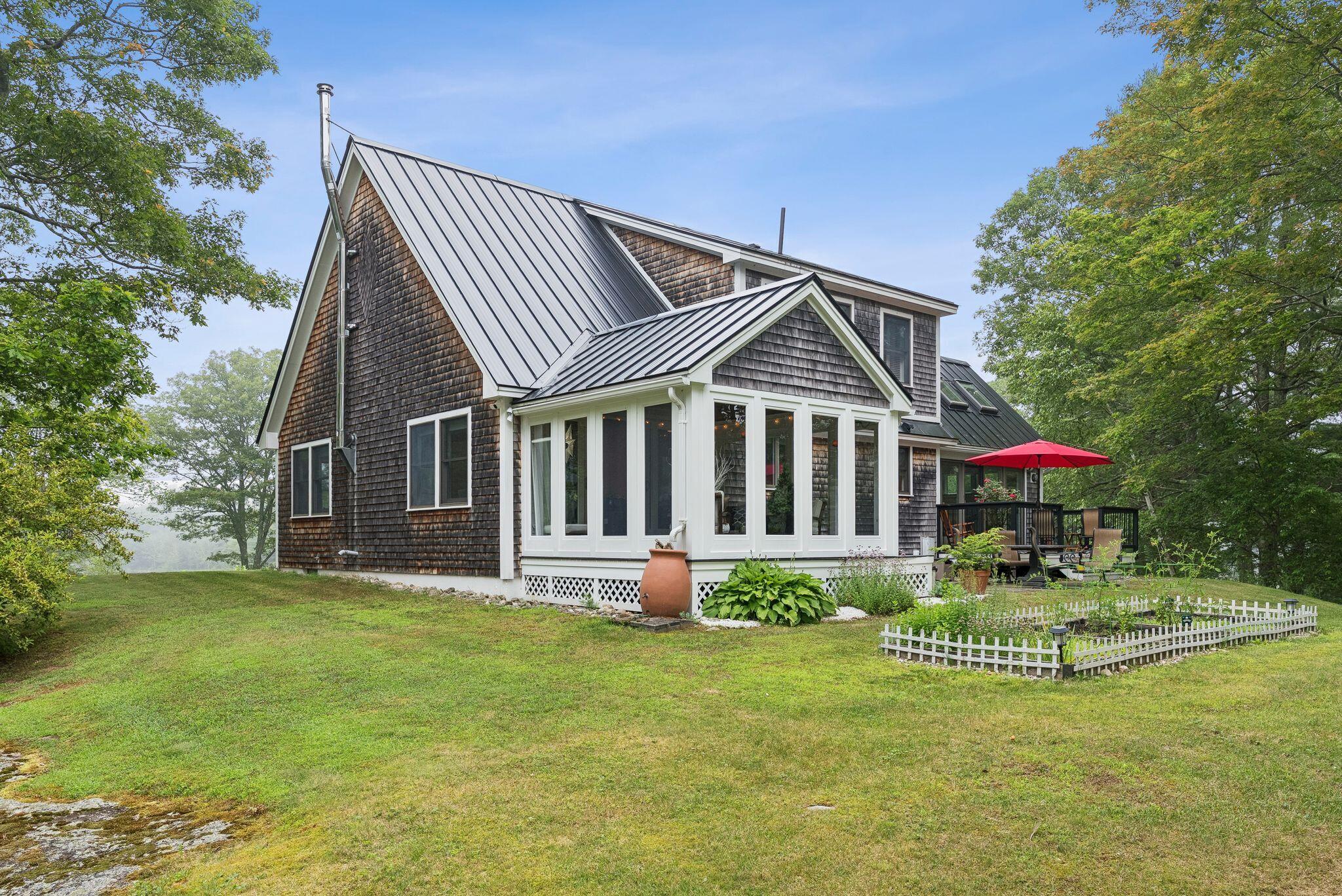 41 Beaver Lodge Lane