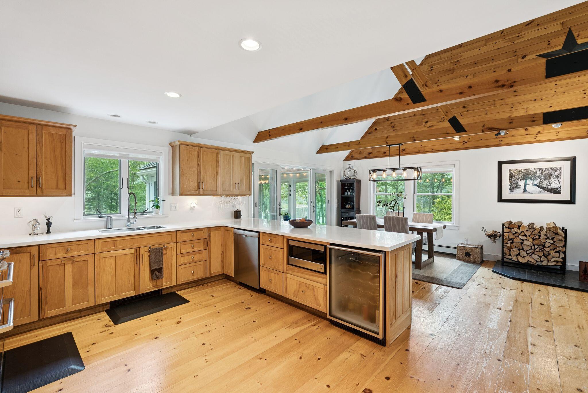 41 Beaver Lodge Lane