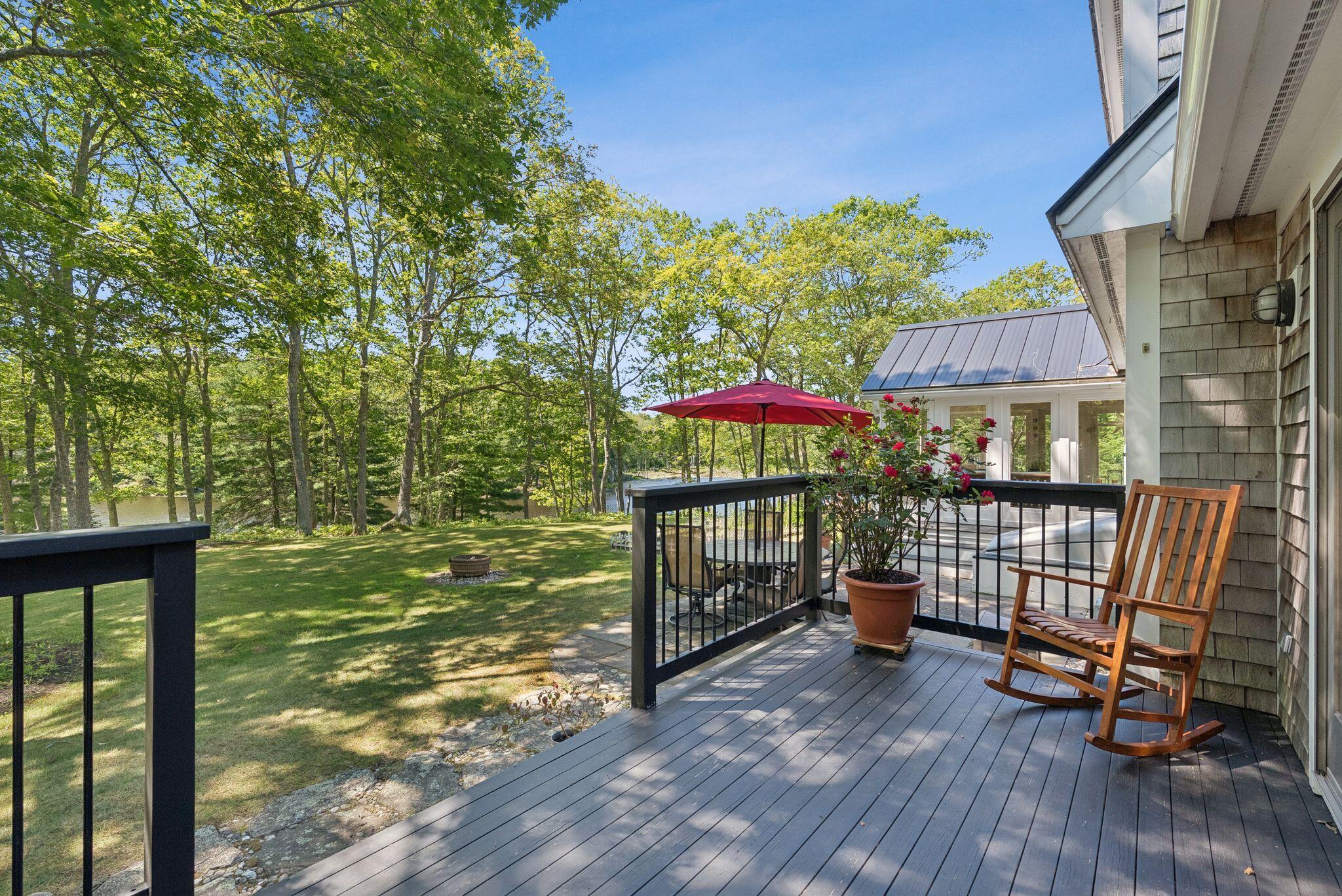 41 Beaver Lodge Lane